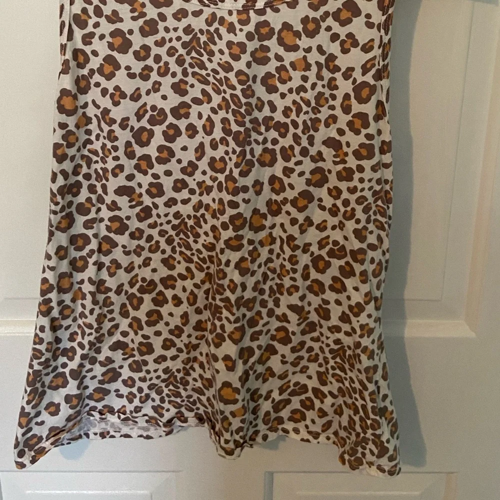 Anthropologie Dolan Cheetah tank with open back size small - Picture 4 of 8